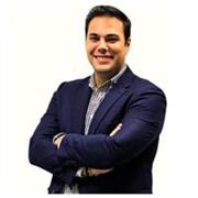 Profesional alto nivel, con gran empatía y adaptabilidad