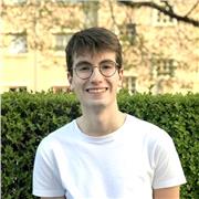 Étudiant en 3eme année de médecine passionné de physique-chimie