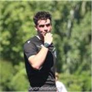 Árbitro de fútbol con 6 años de experiencia ofrece clases particulares.