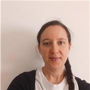 Professeur des écoles depuis 11 ans, propose des cours en ligne de soutien scolaire ou d'aide aux devoirs niveau primaire