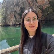 Graduada en educación infantil. Puedo ayudar con los deberes de primaria y pasar tiempo de juego y ocio. 