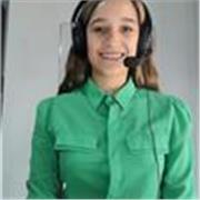 Profesor de portugués y licenciada en educación