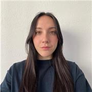 Graduada en Ciencias del Mar y Ambientales, doy clases de biología a alumnos de primaria, secundaria y bachillerato.