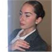 Me defini como una persona muy dinámica,extrovertida y con ganas de interactuar con gente que quiera aprender de una forma divertida el español