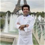 Professeur de cuisine en ligne trouvée sur linkedin