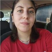 Profesora de redacción, de inglés y francés medio, de historia y política nacional avanzada