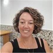 Profesora Lidero con visión, empatía, rigor y resultados sostenibles.
