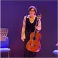 Clases de guitarra: técnica, pasión y excelencia musical con carmen mercader