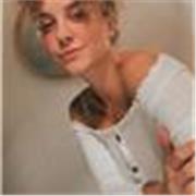 Madrelingua spagnola, inglese livello C1