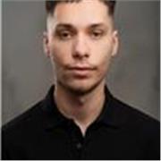 Instructor de defensa personal especializado en kung fu 