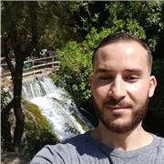 I offer English lessons for all school levels as well as adults. I will teach you English effortlessly and efficiently