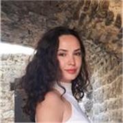 Professoressa madrelingua offre lezioni personalizzate di grammatica e pronuncia in inglese per tutti i livelli