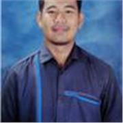 A dedicated English communication/language tutor with 9 years experienced.