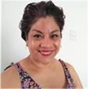 Maestra que imparte clases para todas las edades