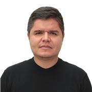 Profesor de Derecho Constitucional y Derecho ambiental