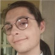Diplomato al liceo scientifico offre ripetizioni di matematica, fisica e tutoraggio allo studio per ogni fascia d'età, sia in presenza che online