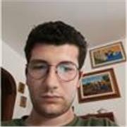 Offro ripetizioni di storia e altre materie umanistiche, mettendosi d'accordo in anticipo sugli argomenti 
