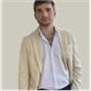 Estudiante de ultimo curso de Economicas imparte clases hasta secundaria