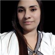 Ingeniera Financiera apasionada por enseñar desde la experiencia profesional y guiar al estudiante en la toma de decisiones.