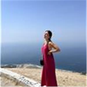 Carlota Carreter González