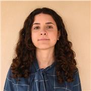 Laureata in Lingue Straniere e Bilingue in Francese offre ripetizioni di Francese, Inglese e Italiano