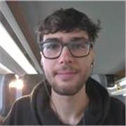 Étudiant post bac en communication. Natif Italien et bilingue anglais. Passionné de philosophie. J'ai eu mon bac avec 14,93