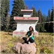 Instructora de Mindfulness para todas las edades, con enfoque práctico, cercano y orientado al bienestar emocional.