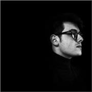 Insegnante di Graphic Design e Digital art per illustrazione, disegno tecnico e layout