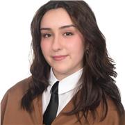 Profesora de inglés apta para nivel igual o inferior al B2.