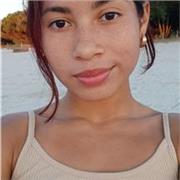 Estudiante de bachillerato capaz de ayudar con clases de primaria