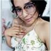 Maestra de apoyo personal, con tareas y temas de álgebra