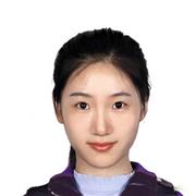 profesora de chino imparte clases a niños de todas edades