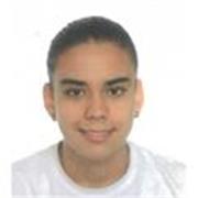 Certificado B2, estudios bachiller y academias, desde pequeña.