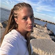 Offro ripetizioni per bambini e ragazzi (fino alle superiori) sia online che in presenza.