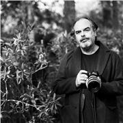 Soy un enamorado de mi trabajo (Fotógrafo) y adoro enseñar. Me adapto a tu nivel.