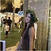 Laureata in mediazione linguistica offre ripetizioni di inglese, da livello base ad avanzato. Disponibile anche per conversazione