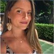 Profesora titulada en magisterio de primaria mención inglés. Doy clase desde 3 años hasta adultos. Tengo título C1 y curso c2