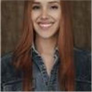 Maestra de teatro musical con énfasis en danza