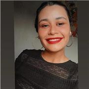 Aulas de biologia, foco em botânica, ecologia, ciclos ambientais. Aula de educação ambiental