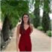 Soy estudiante de Magisterio de Primaria. Trabajo dando clases extraescolares a niños y a veces he ayudado en los deberes. 