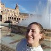 English tutor providing lessons to Spanish and Romanians children & adults