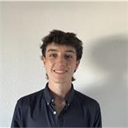 Clases de Matemáticas presenciales: método claro y ejercicios para el éxito escolar