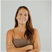 Profesora de nivel primario, espanol e ingles. Experiencia en distintos paises, tanto para adultos como ninos.