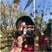 I native speaker of English, it would truly be an honour to teach students from around the world a language which is appreciated!