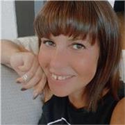 Insegnante materie umanistiche ( italiano, storia , geografia, storia dell'arte) diritto , economia, marketing. Esperta in redazione di Curriculum Vitae