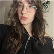 Soy extrovertida, amable y paciente. Me gustaría darle clases a niños de 8-15 años