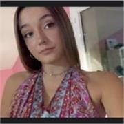 Profesora de Matemáticas desde primaria hasta la ESO. Previa experiencia con niños.