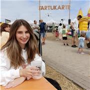 Profesora para todos los niveles de primaria en cualquier materia menos inglés