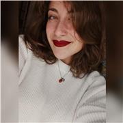 Laureata in Lingue e Culture Moderne, offro ripetizioni, aiuto compiti e pratica di dialogo a studenti di tutti i gradi scolastici