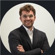 Soy un profesor dinámico, responsable y con la misión de transmitir a los niños y adolescentes porque aprender es tan importante.